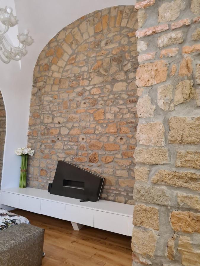 Incantevole Con Jacuzzi روما المظهر الخارجي الصورة