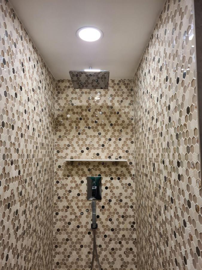 Incantevole Con Jacuzzi روما المظهر الخارجي الصورة